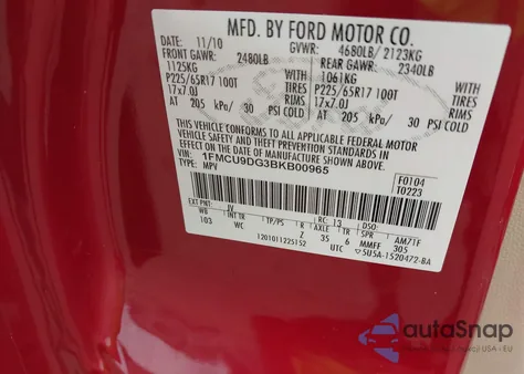 2011 Ford Escape Xlt z USA, uszkodzony, nr VIN 1FMCU9DG3BKB00965